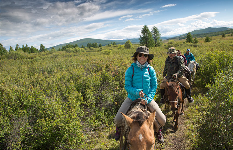 horseback riding tours 